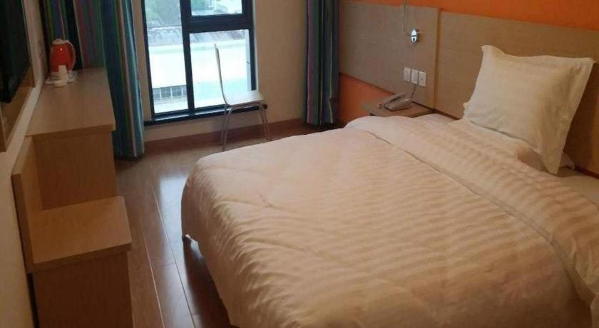 7 Days Inn Shanghai Minhang Dongchuan Road Jiaotong University Buitenkant foto